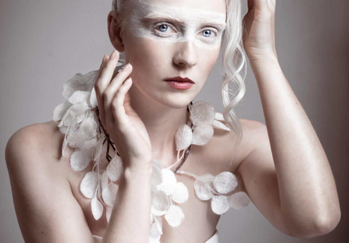 _DSF5625 Lianne Dekker-fine-art-styling-portret-studio-dordrecht _DSF5625 Lianne Dekker-fine-art-styling-portret-studio-dordrecht